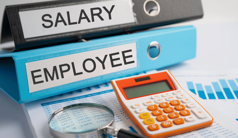 Two common payroll outsourcing problems, and how to avoid them